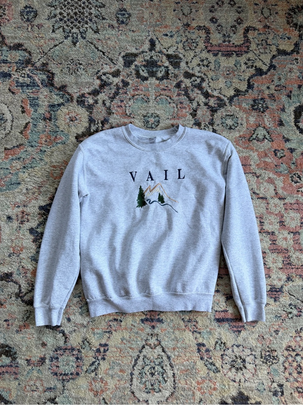 Vintage Vail Ski Sweatshirt